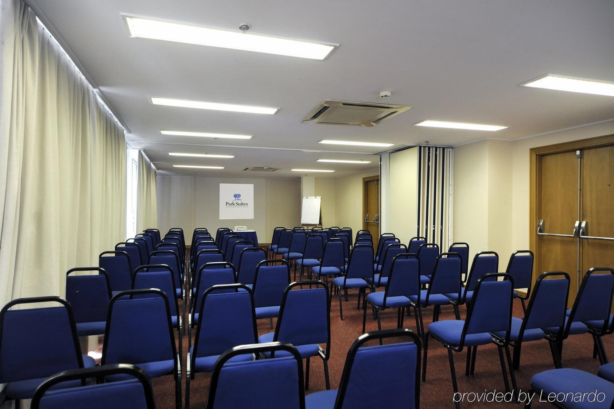 Wyndham Garden Manaus Hotel Business photo